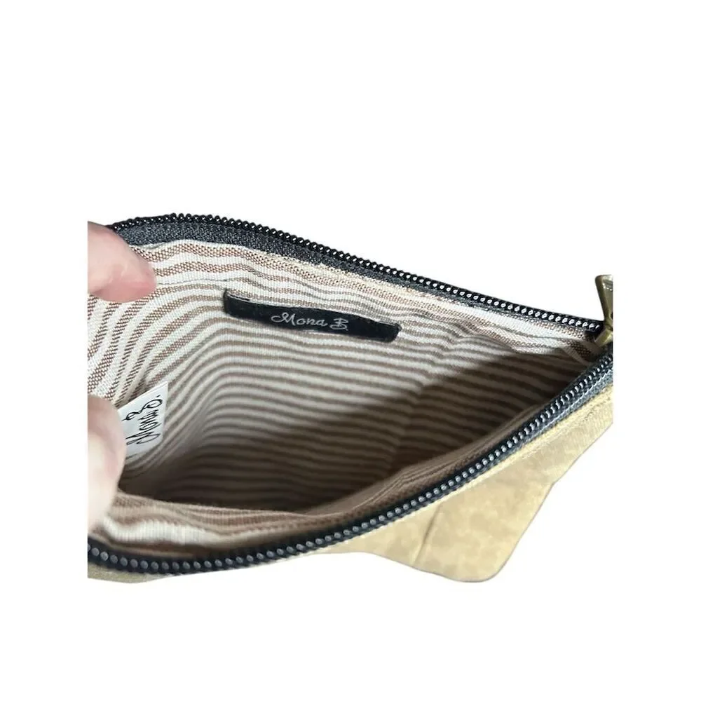 Mona B Women's Canvas Wristlet USA Flag Design Multicolor Small